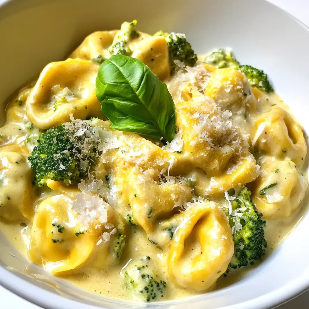 Creamy Chicken Tortellini with Broccoli Delight